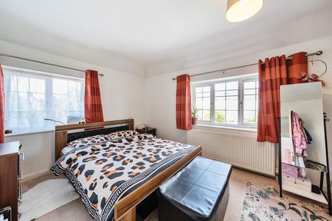 4 bedroom detached house for sale, Stoughton Road, Guildford, Surrey, GU2
