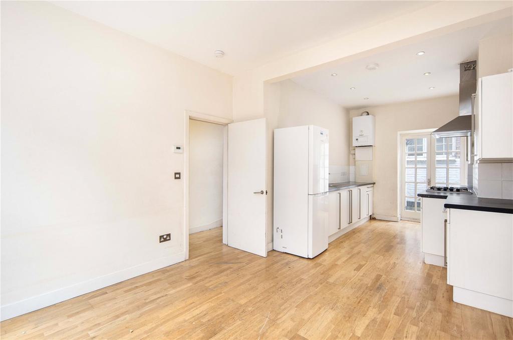 Living Room/Kitchen