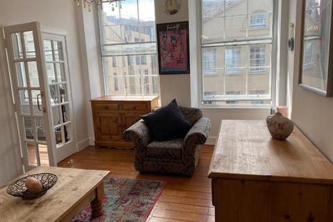 2 bedroom flat to rent, Niddry Street, Old Town, Edinburgh, EH1