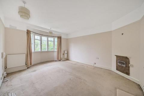 4 bedroom semi-detached house to rent, Banbury Road,  Oxford,  OX2