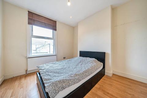 2 bedroom maisonette for sale, Graveney Road, Tooting, London, SW17
