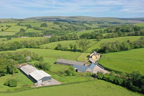 6 bedroom property with land for sale, Crai, Brecon, Powys.