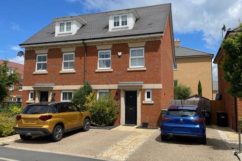 4 bedroom semi-detached house for sale, Salmons Yard, Newport Pagnell