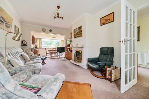 2 bedroom bungalow for sale, Grangefields Road, Jacob's Well, Guildford, Surrey, GU4