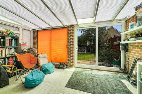 3 bedroom semi-detached house for sale, Farthing Close, Braintree, CM7