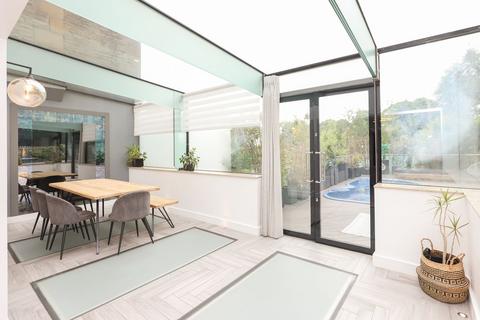 63 Limb Lane, Dore, Sheffield, S17 3ES