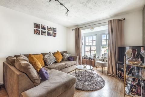 1 bedroom flat to rent, Grange Crescent Dartford DA2