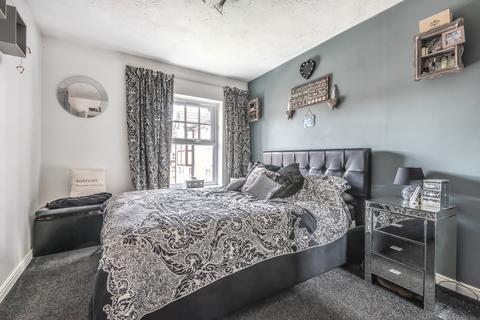 1 bedroom flat to rent, Grange Crescent Dartford DA2