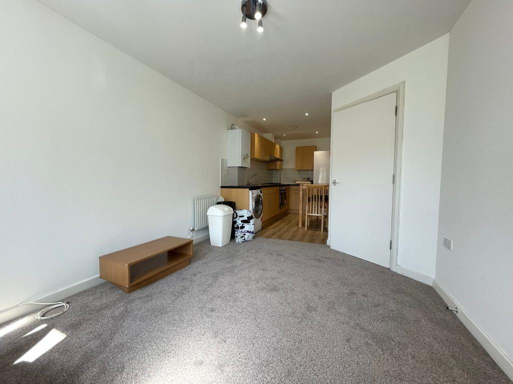 Apartment in Harrow - View 2