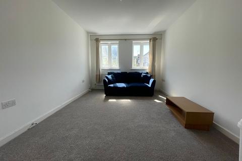 2 bedroom flat to rent, 19-21 Roxborough Road, Harrow HA1