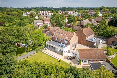 4 bedroom detached house for sale, Old Church Road, Chelmsford CM3