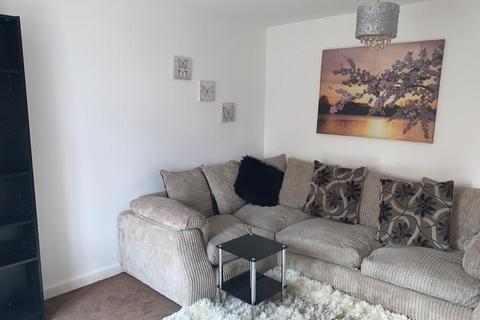2 bedroom terraced house to rent, Manchester, Manchester M22