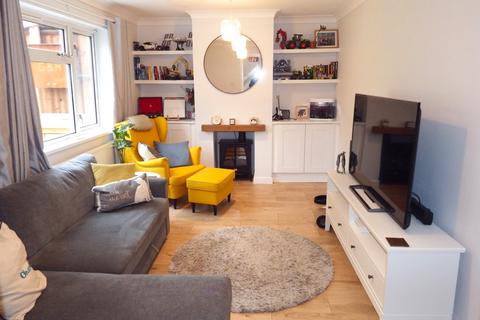 4 Braemar Close, Stevenage, SG2 8TA