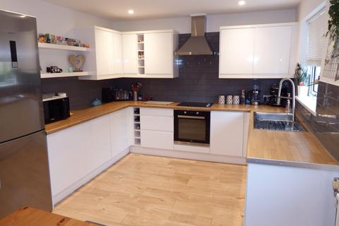 4 Braemar Close, Stevenage, SG2 8TA