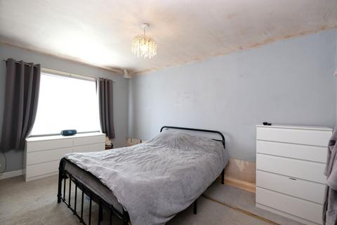 4 bedroom semi-detached house for sale, Walker Road, Eccles, M30