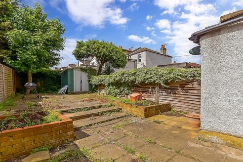 2 bedroom terraced house for sale, West Street, Erith, Kent