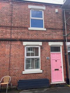 2 bedroom terraced house to rent, Ferriby Terrace, Nottingham, Nottinghamshire, NG2