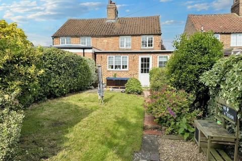 3 bedroom semi-detached house for sale, West Drive Gardens, Soham, Cambridgeshire, CB7 5EF