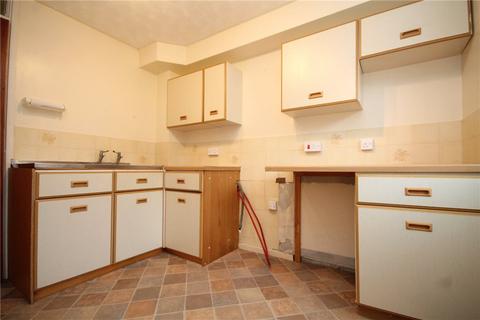 1 bedroom flat for sale, Henbit Close, Surrey KT20