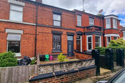 2 bedroom terraced house to rent, Windleshaw Road, Dentons Green, WA10