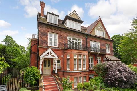 2 bedroom duplex for sale, Gainsborough Gardens, London, NW3