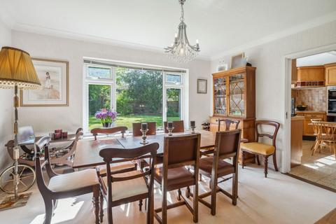 4 bedroom detached house for sale, Howe Drive, Beaconsfield, HP9