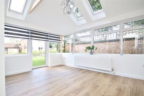 43 Brook Drive, Verwood, BH31 6DH