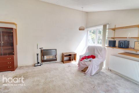 3 bedroom detached bungalow for sale, Passmore, Milton Keynes
