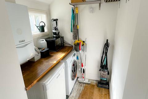 33 Sandymount Road, Walsall, WS1 3AR