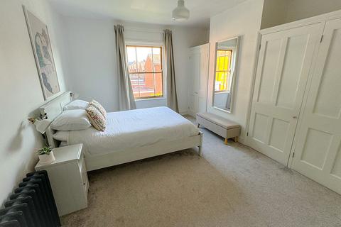 33 Sandymount Road, Walsall, WS1 3AR