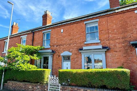 33 Sandymount Road, Walsall, WS1 3AR