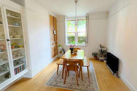 33 Sandymount Road, Walsall, WS1 3AR