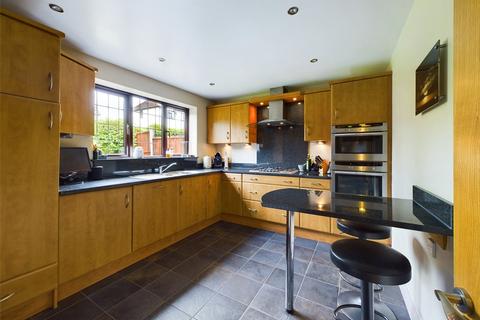 4 bedroom detached house for sale, Sweet Briar Drive, Steeple View, Essex, SS15