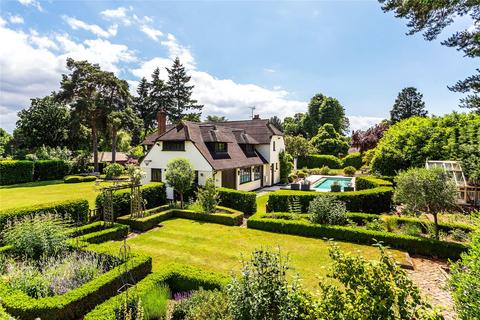 6 bedroom detached house for sale, Mount Road, Chobham, Surrey, GU24