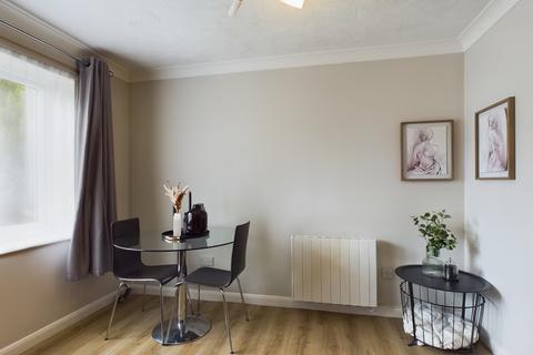 1 bedroom maisonette for sale, Summerfields, Chineham, Basingstoke, RG24