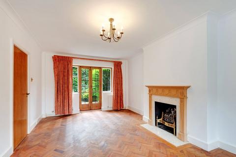 4 bedroom semi-detached house for sale, Edmunds Walk, London