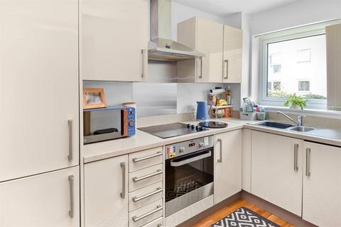86 Olympia Way, Whitstable, CT5 3FH