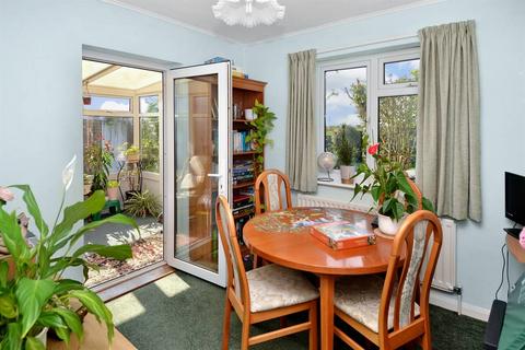8 Avondale Close, Whitstable, CT5 3QA