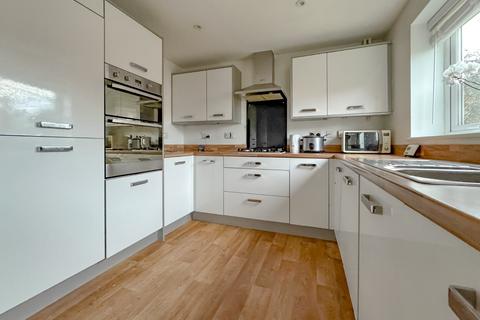 3 bedroom terraced house to rent, Over Drive, Patchway, South Gloucestershire, BS34