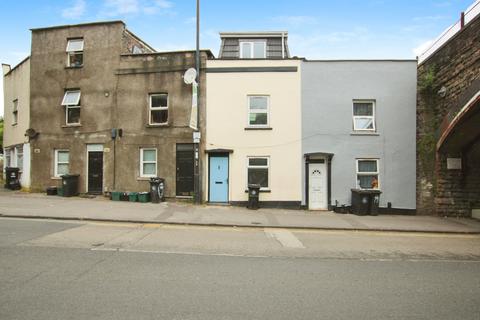 360 Stapleton Road, Bristol, BS5 0NL