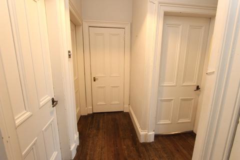 2 bedroom flat to rent, Grange Loan, Newington, Edinburgh, EH9