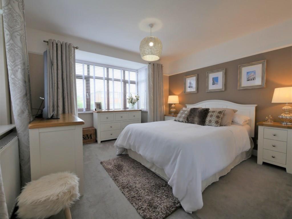 Bedroom1 1
