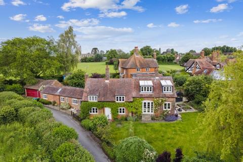 4 bedroom detached house for sale, The Old Anchor, Wingrave