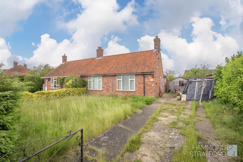 West Croft, Hethersett 2 bed semidetached bungalow for sale £160,000