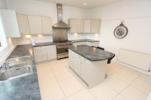 4 bedroom detached house for sale, Leicester Road, Leicester LE2