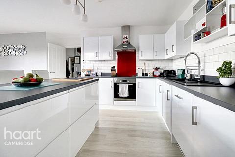 23 Drury Avenue, Trumpington, Cambridge, CB2 9EN