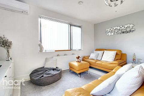 23 Drury Avenue, Trumpington, Cambridge, CB2 9EN