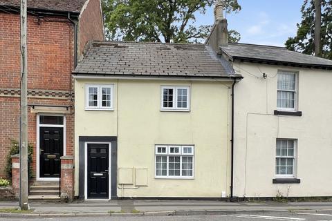 2 bedroom cottage for sale, Boreham Road, Warminster