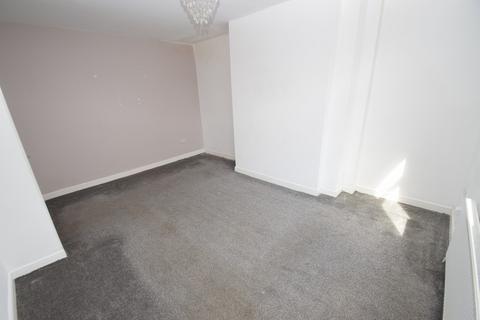 3 bedroom end of terrace house for sale, Railway Street, Keighley BD20