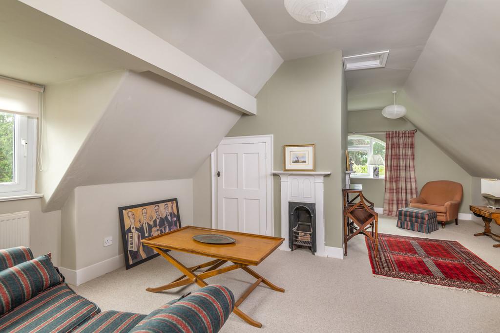 Bedroom Four / Lounge